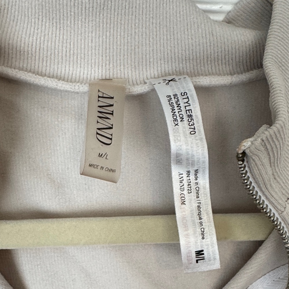 Short Sleeve Zip-Up Top - Gray - Picture 2 of 2